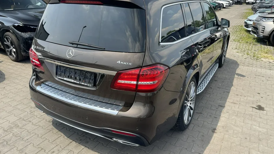 MERCEDES-BENZ GLS -