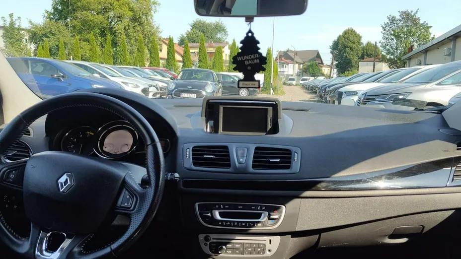 RENAULT Megane -