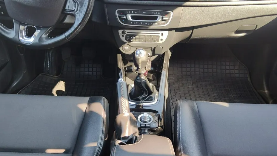 RENAULT Megane -