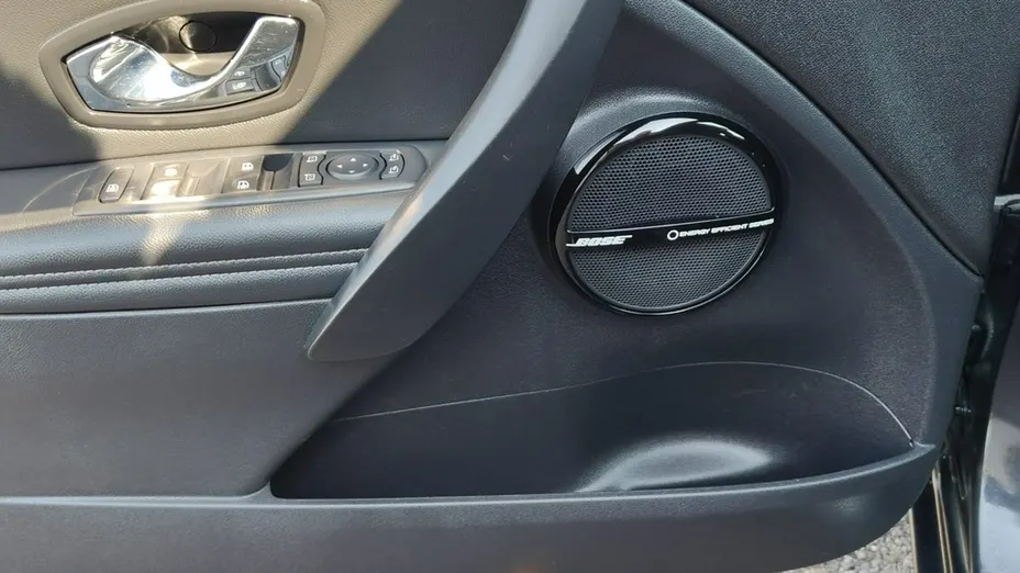 RENAULT Megane -