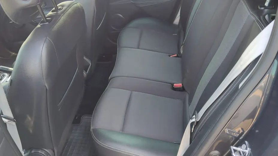 RENAULT Megane -