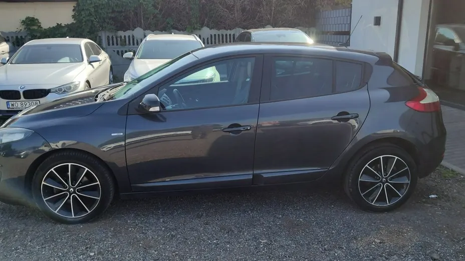 RENAULT Megane -