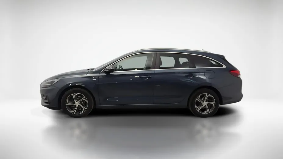 HYUNDAI i30 -
