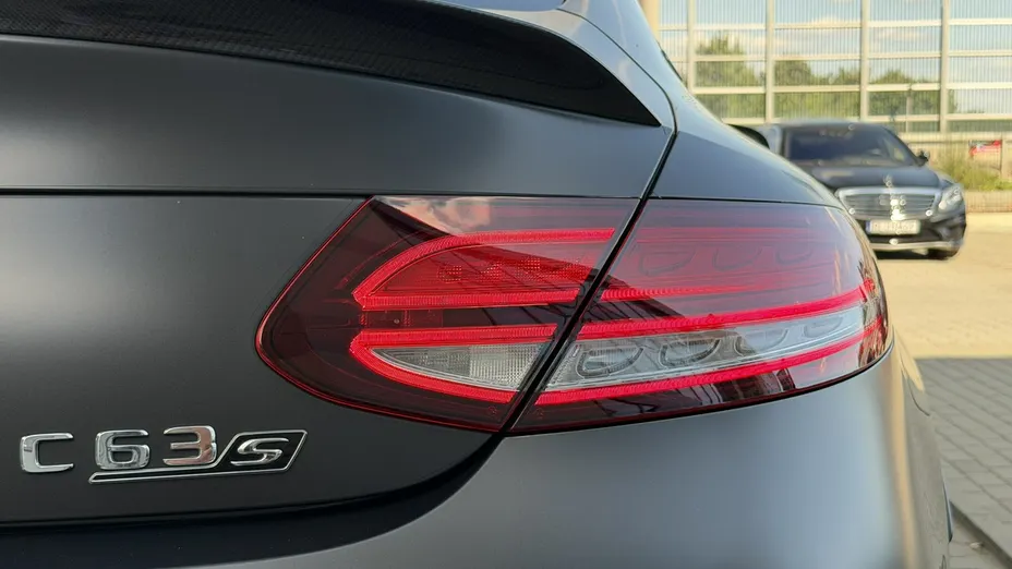 MERCEDES-BENZ C Klasa -