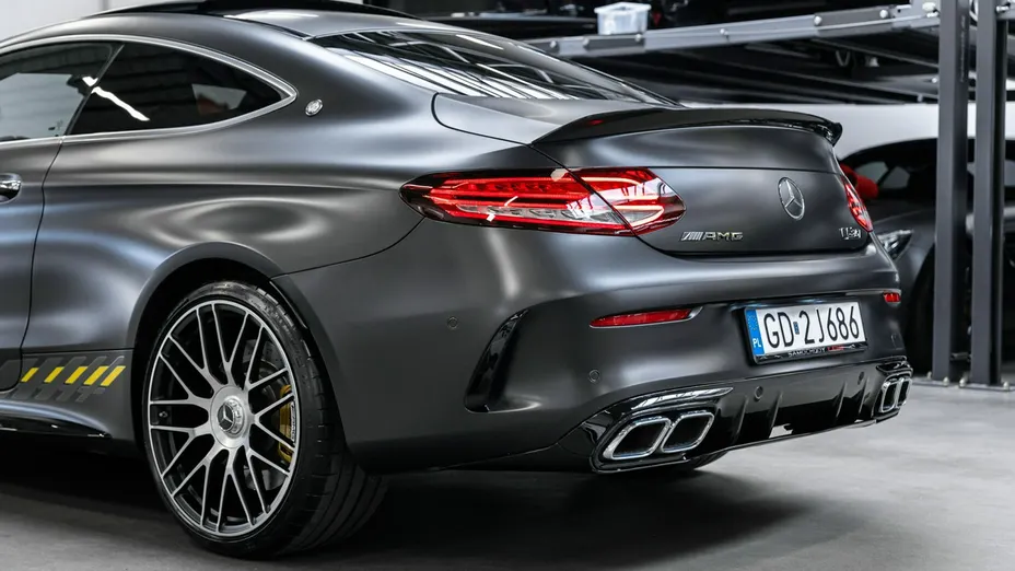 MERCEDES-BENZ C Klasa -