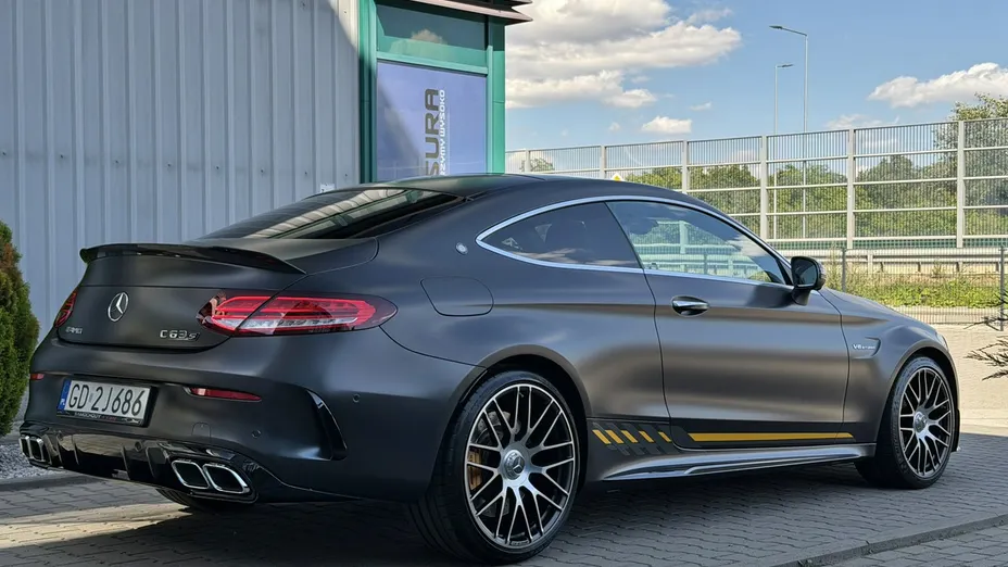 MERCEDES-BENZ C Klasa -