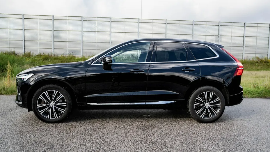 VOLVO XC60 -
