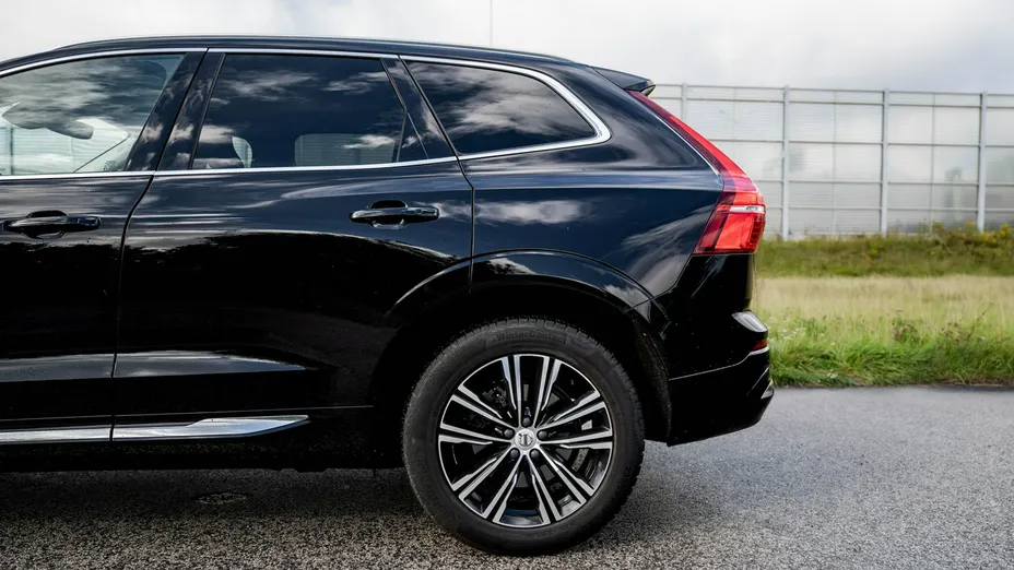 VOLVO XC60 -