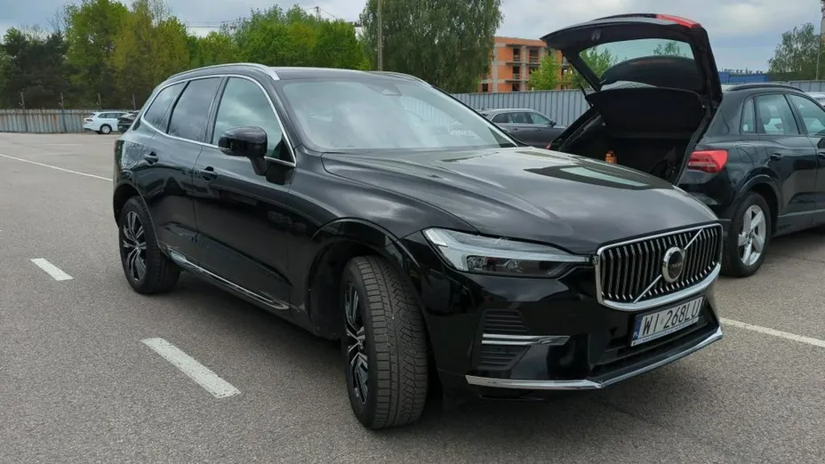 VOLVO XC60 -