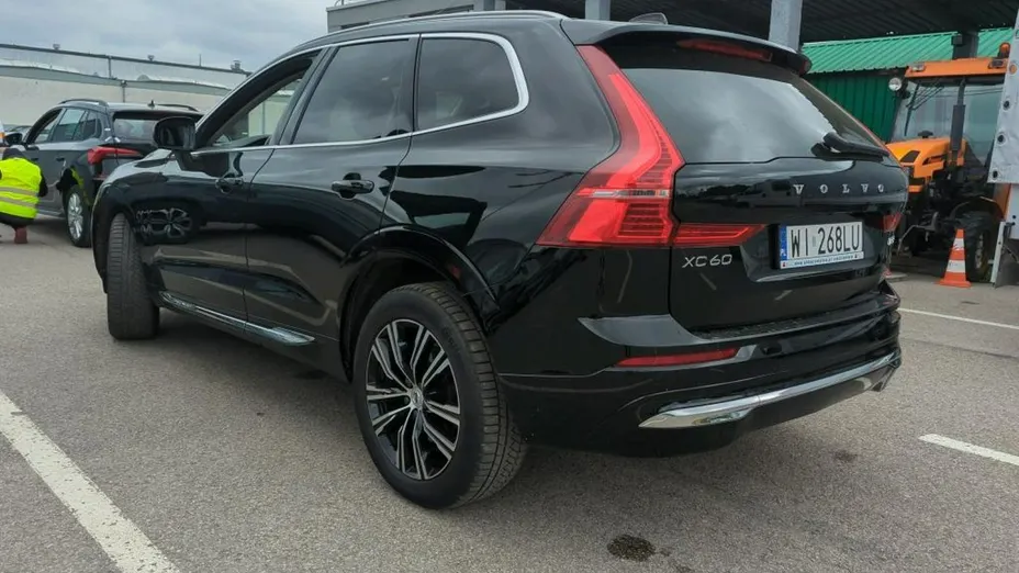 VOLVO XC60 -