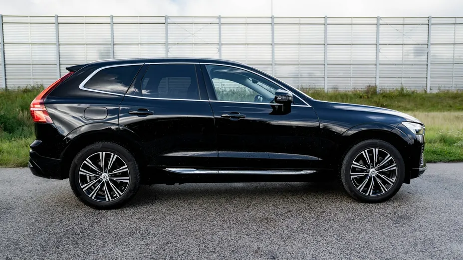 VOLVO XC60 -