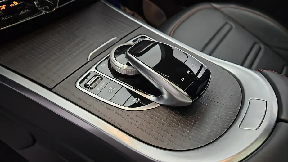 MERCEDES-BENZ Klasa G -