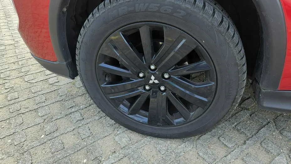 MITSUBISHI ASX -