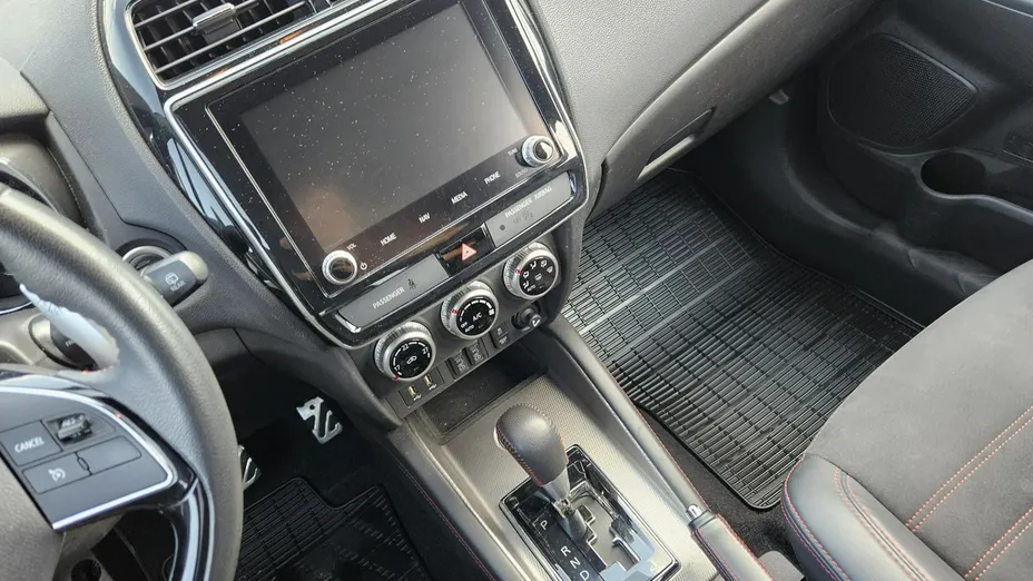 MITSUBISHI ASX -