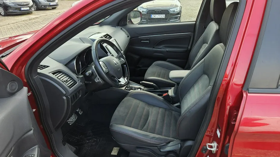 MITSUBISHI ASX -