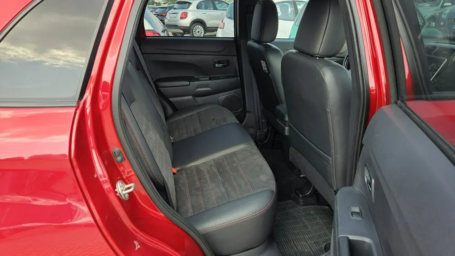 MITSUBISHI ASX -