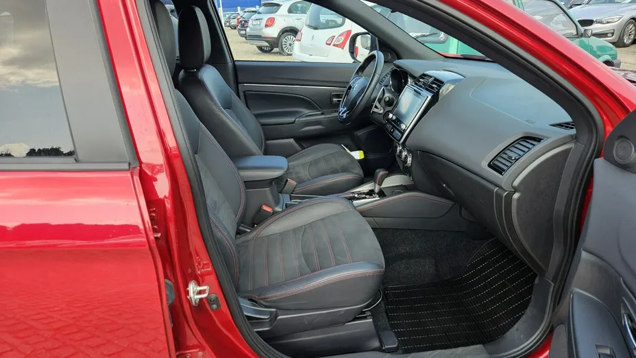 MITSUBISHI ASX -