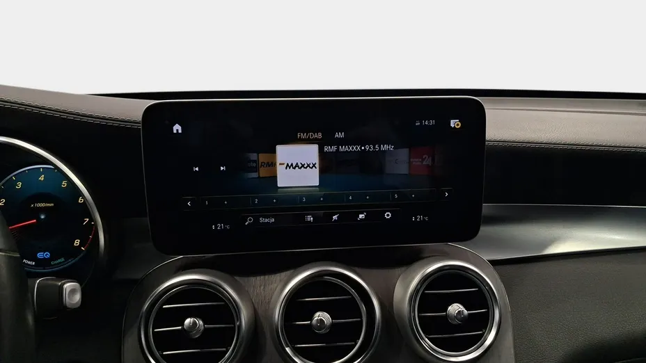 MERCEDES-BENZ GLC -