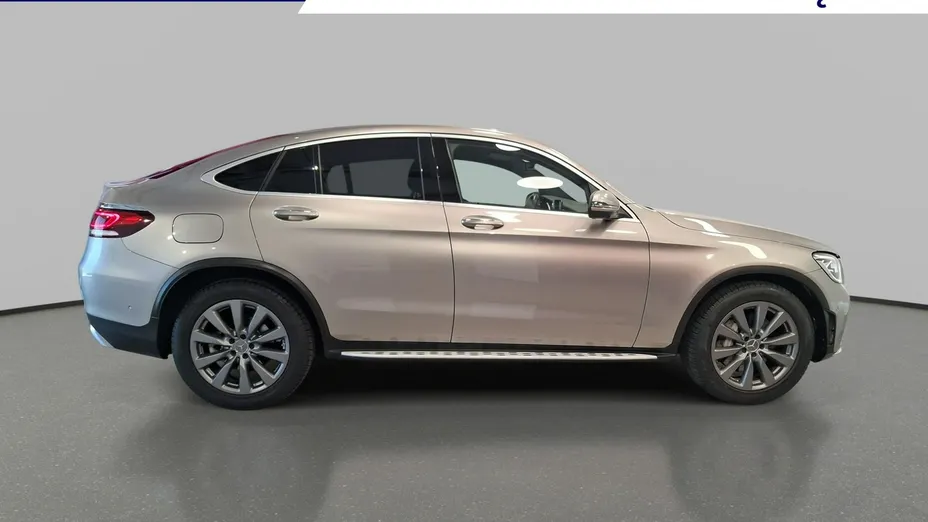 MERCEDES-BENZ GLC -