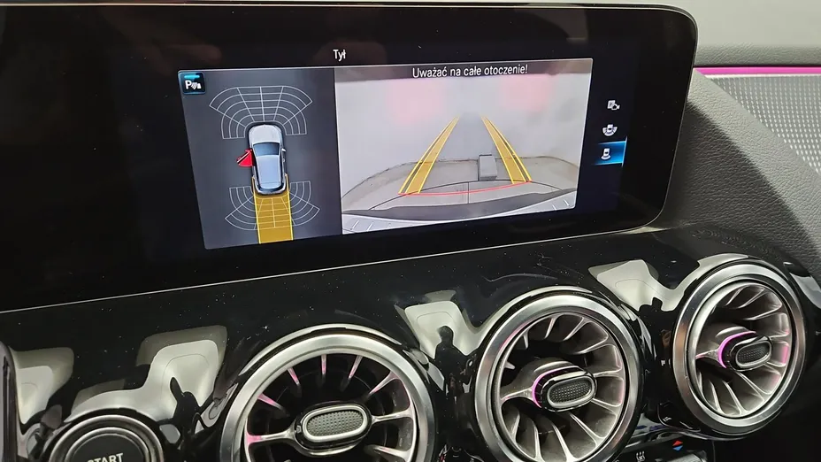 MERCEDES-BENZ EQA -