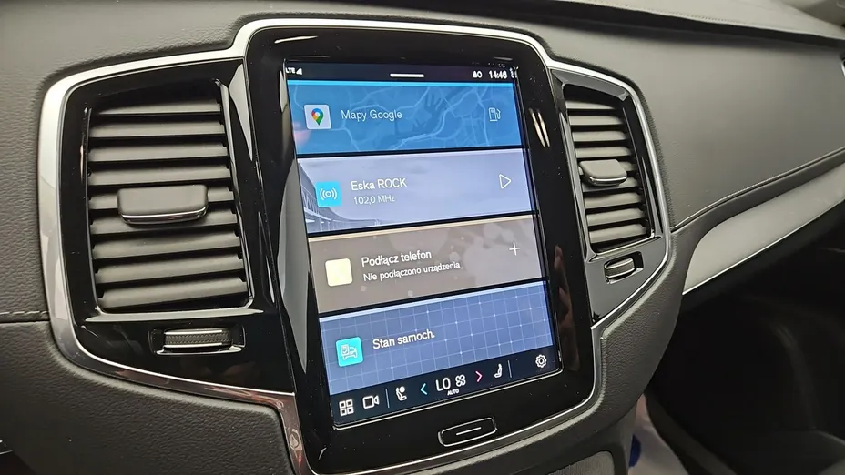 VOLVO XC90 -