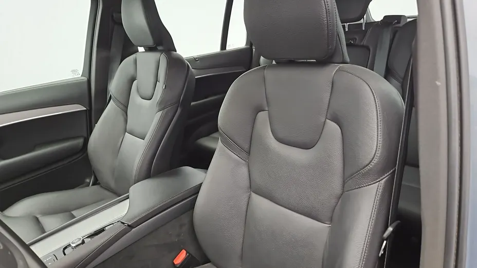 VOLVO XC90 -