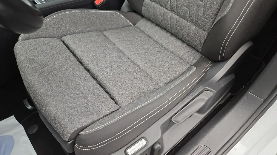 VOLKSWAGEN Passat -