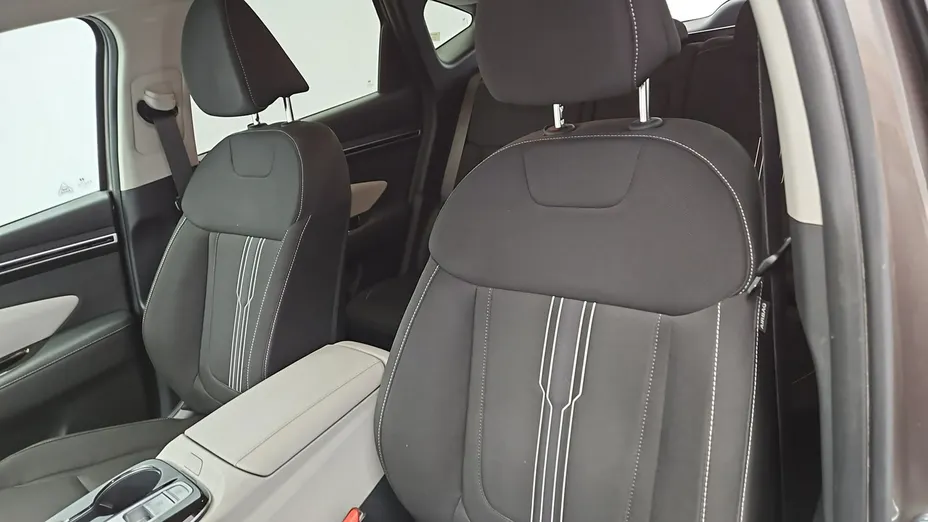HYUNDAI Tucson -