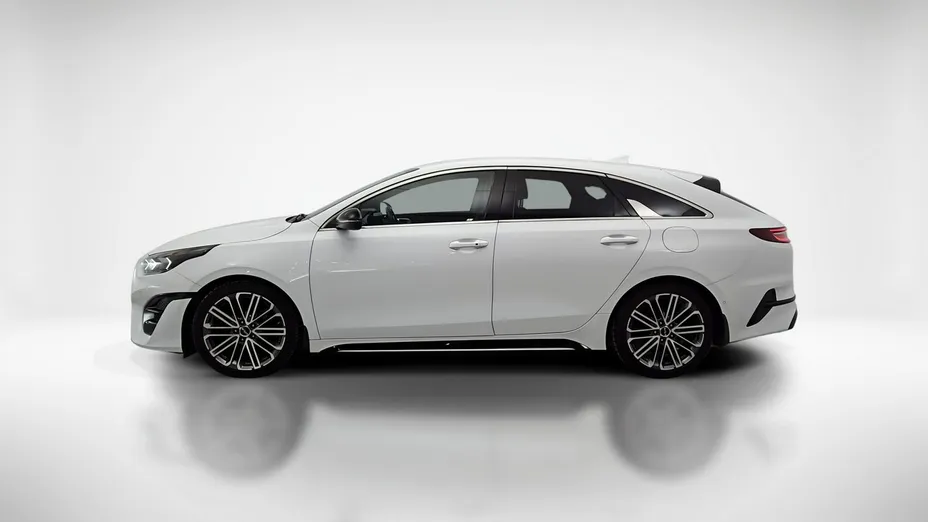 KIA ProCeed -