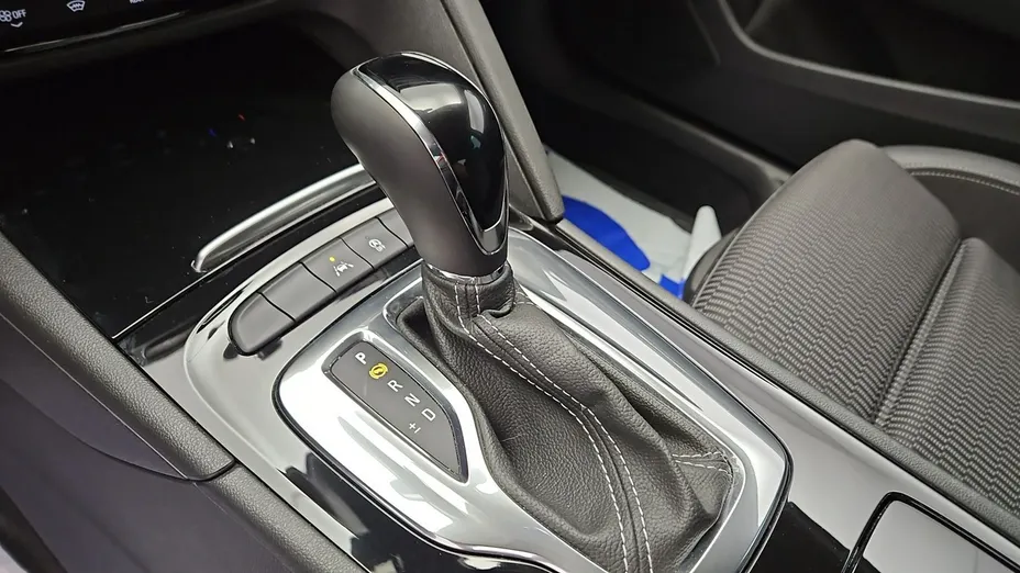 OPEL Insignia -