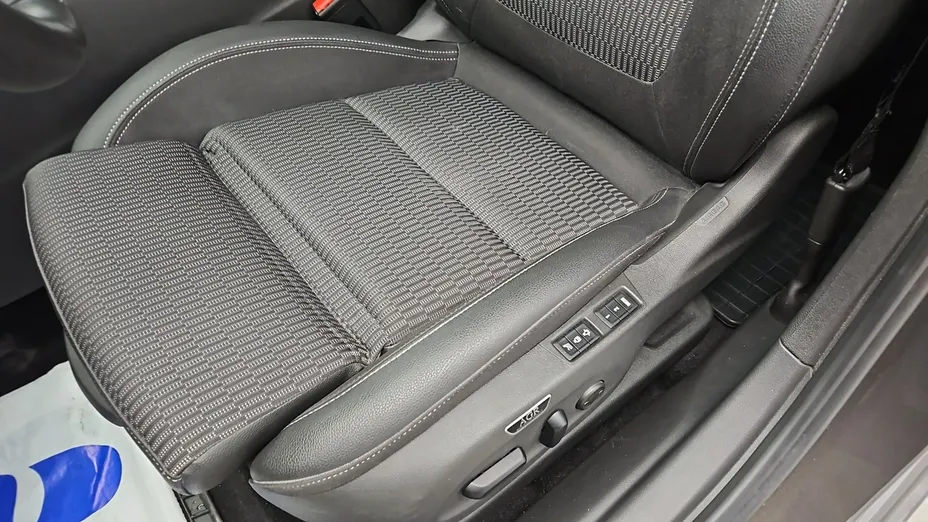 OPEL Insignia -