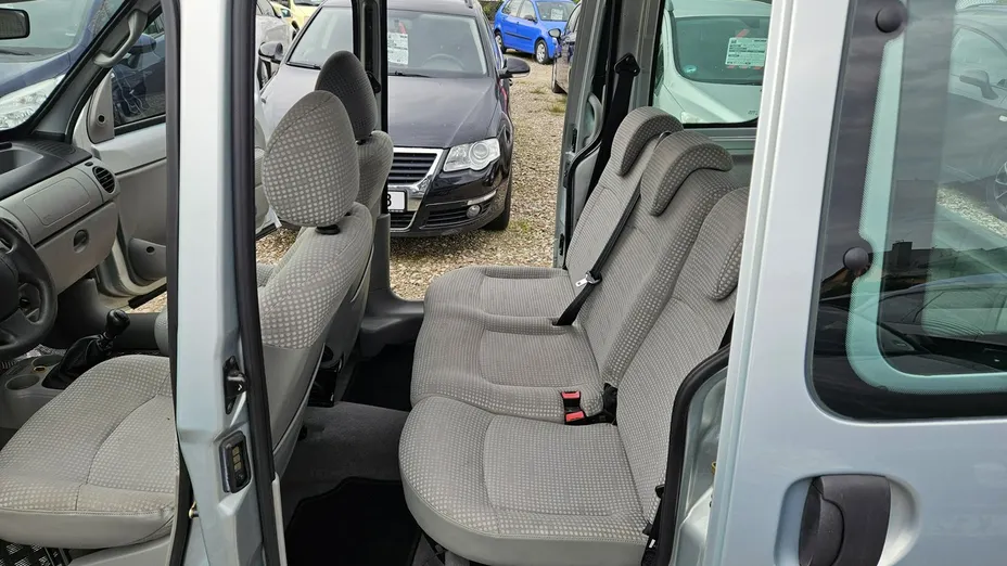 RENAULT Kangoo -