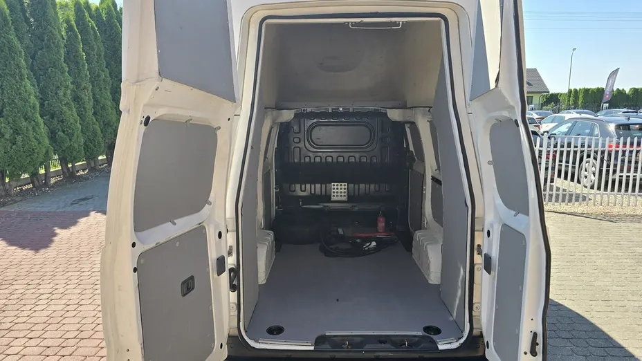 NISSAN NV200 -