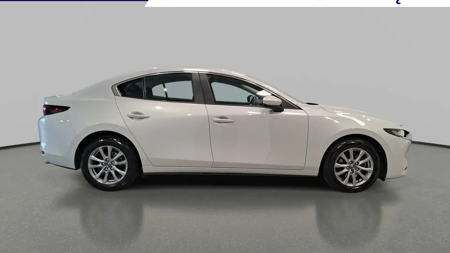 MAZDA 3 -