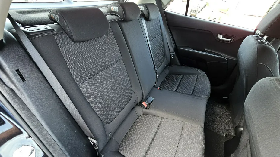 KIA Rio -