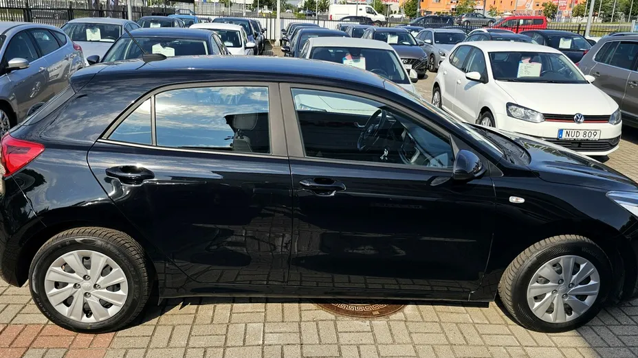 KIA Rio -
