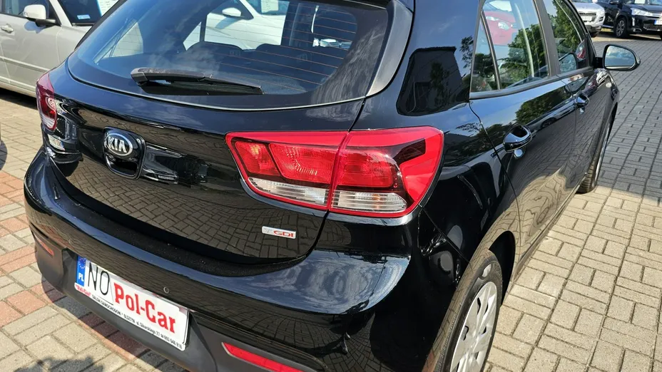 KIA Rio -