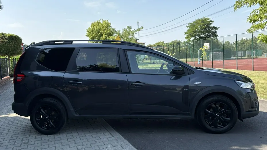 DACIA Jogger -