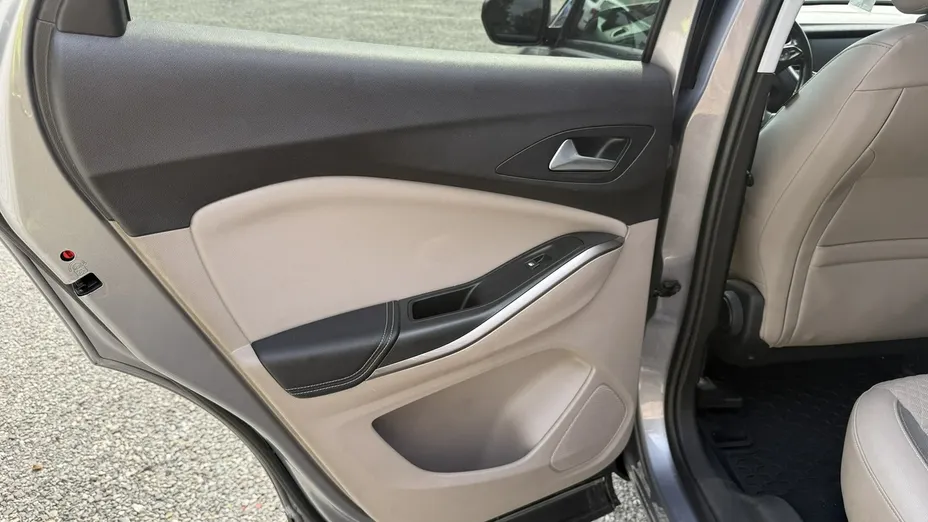 OPEL Grandland X -
