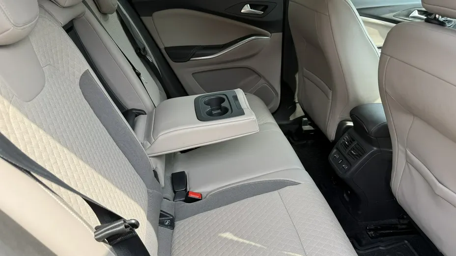 OPEL Grandland X -