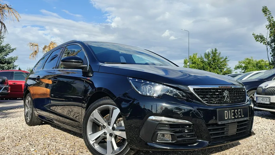 PEUGEOT 308 -