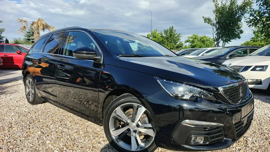 PEUGEOT 308 -