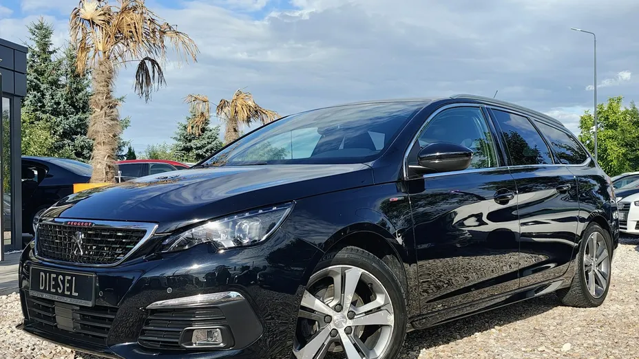 PEUGEOT 308 -