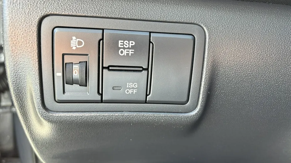 HYUNDAI i30 -