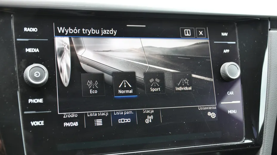 VOLKSWAGEN Arteon -