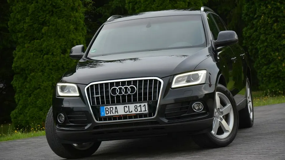AUDI Q5 -