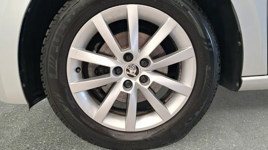 SKODA Scala -