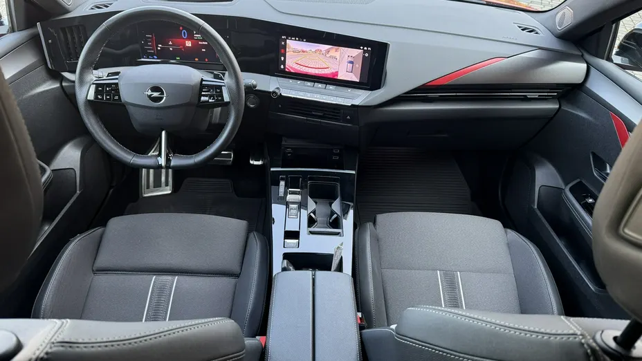 OPEL Astra -