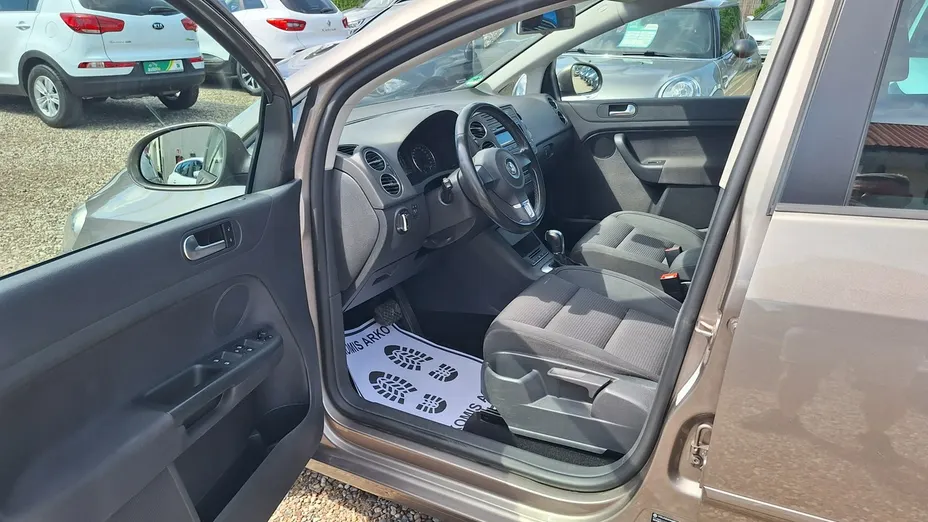 VOLKSWAGEN Golf Plus -