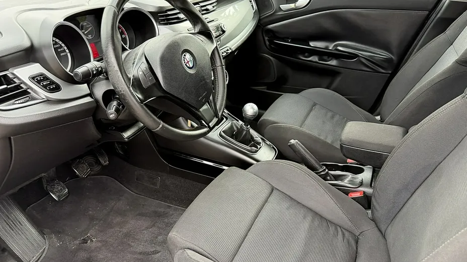 ALFA ROMEO Giulietta -